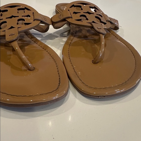 Tory Burch Miller Sandals Patent Tan Size 12 Sand - Picture 3 of 9